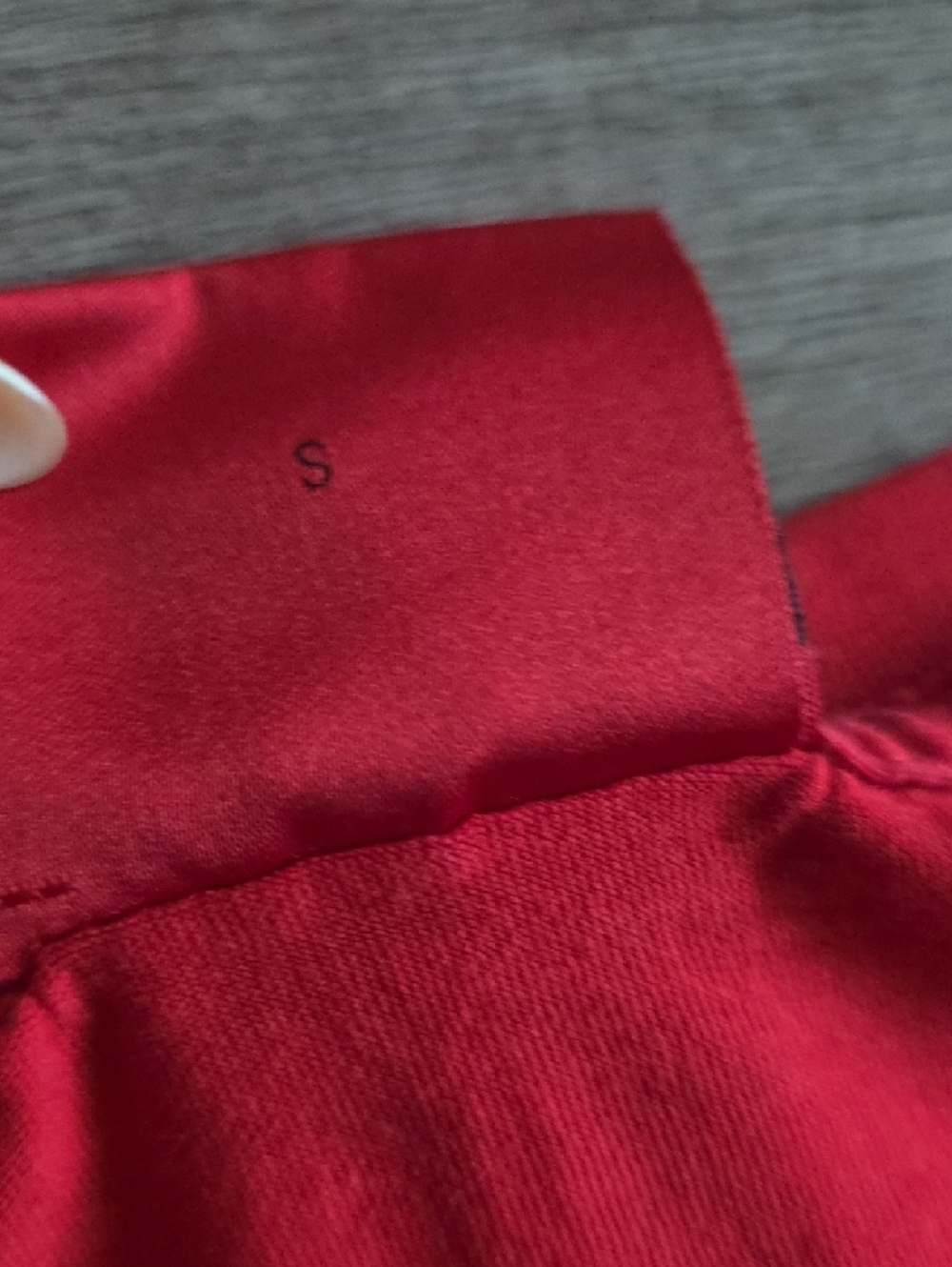 HUGO Bright Red Logo T-Shirt - Picture 3 of 5
